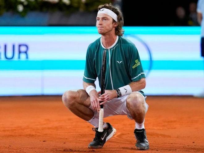 的必要手段 的必要手段